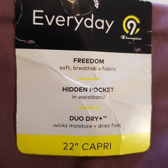 Champion women's High Rise Capri pants Large purple - Picture 4 of 4